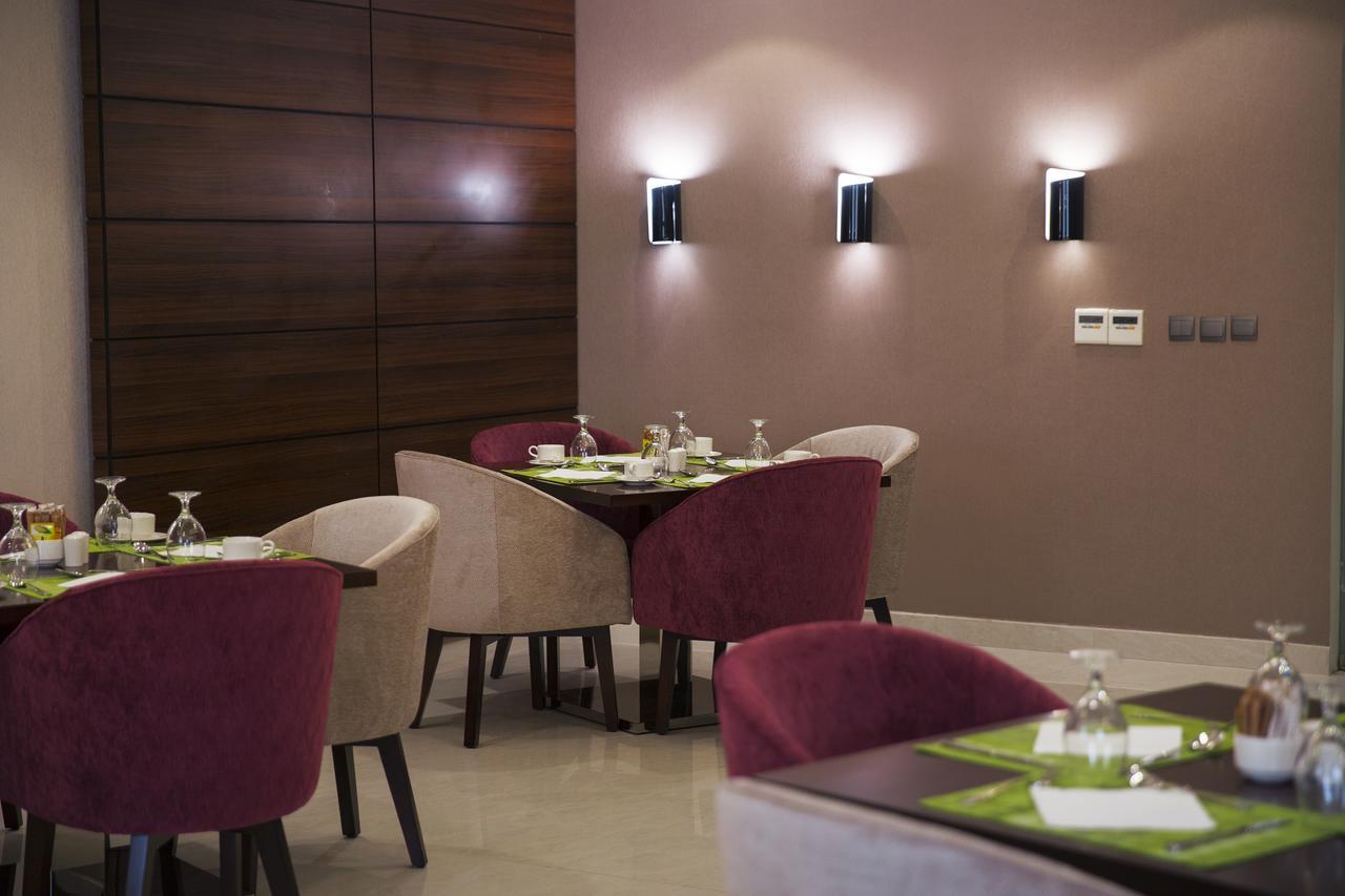 Motiara Hotel - Al Murouj Rijad Zewnętrze zdjęcie